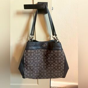 Coach Women's F57612 Lexy Classic Outline Signature Black/Smoke Shoulder Bag